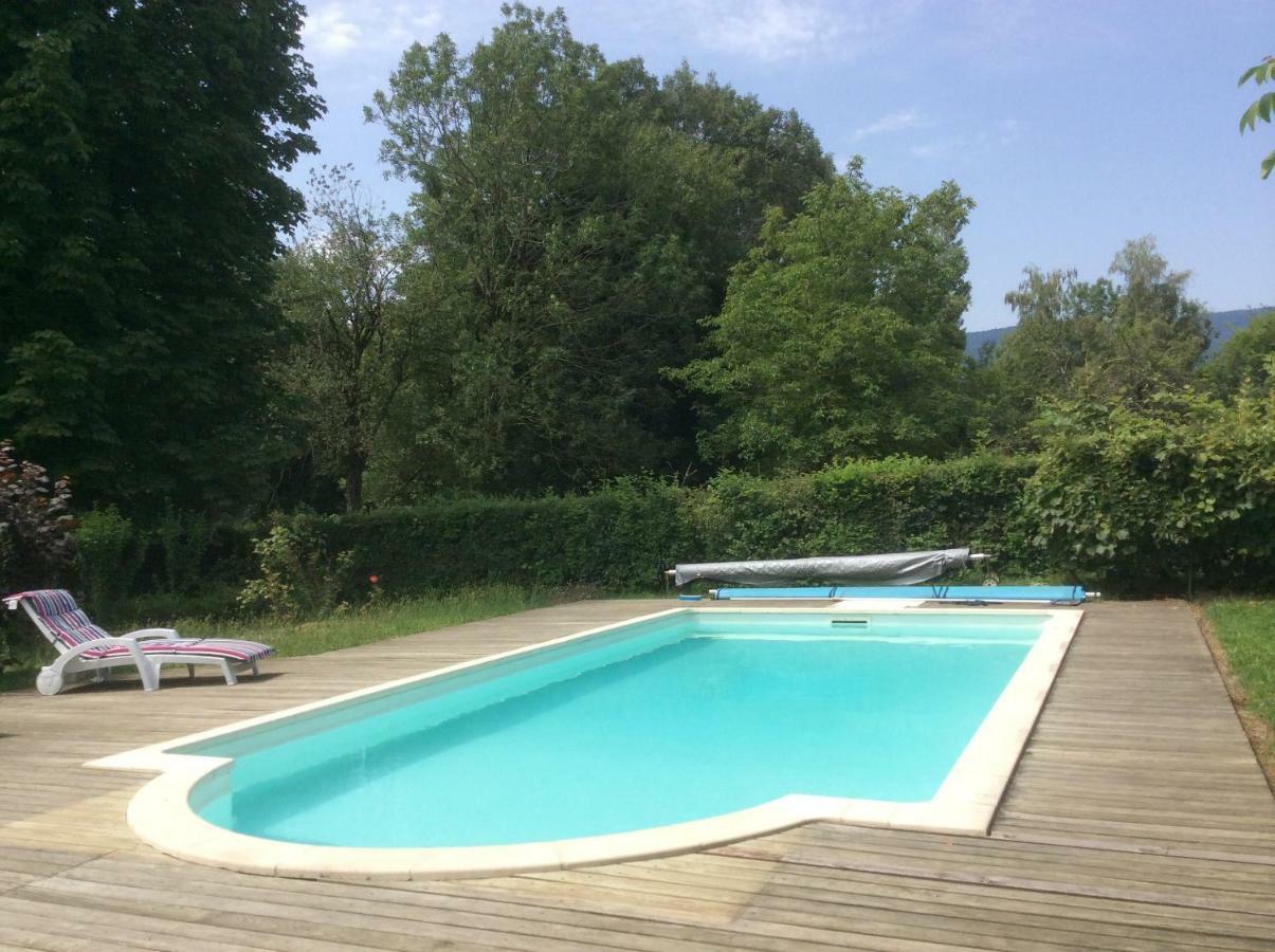 Bed and Breakfast Domaine Du Valromey Champagne-en-Valromey Exterior foto